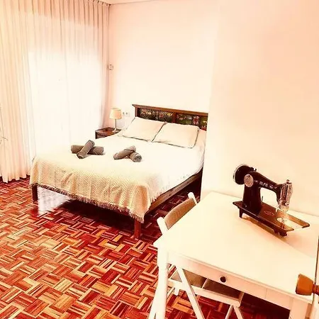 Acogedor Con Wi-fi Y Vistas *