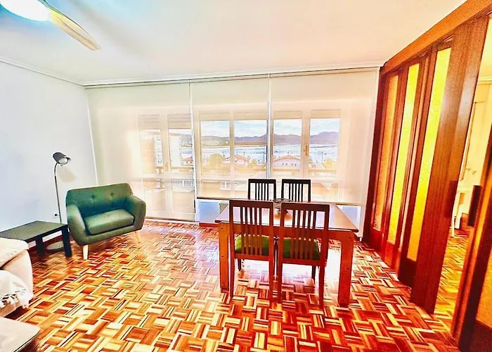 Acogedor Con Wi-fi Y Vistas *