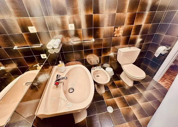 Acogedor Con Wi-fi Y Vistas