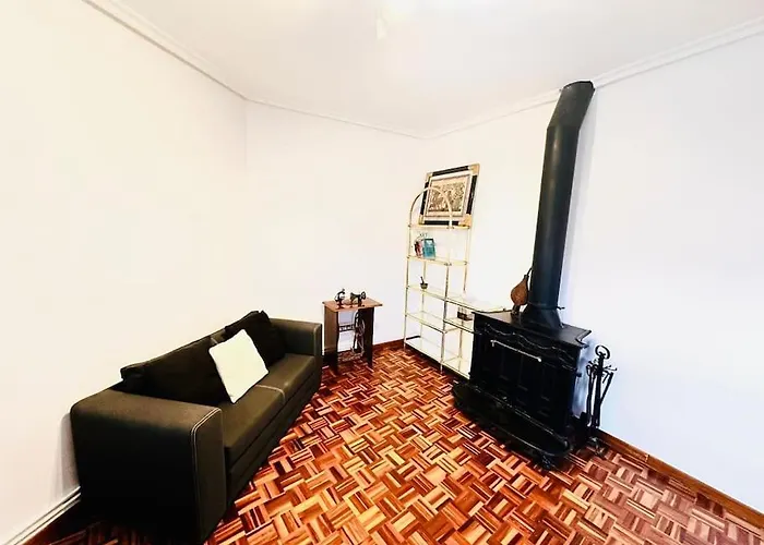 Acogedor Con Wi-fi Y Vistas *