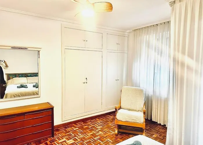 Acogedor Con Wi-fi Y Vistas Santoña