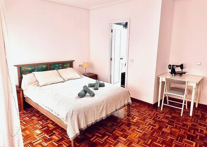 Acogedor Con Wi-fi Y Vistas