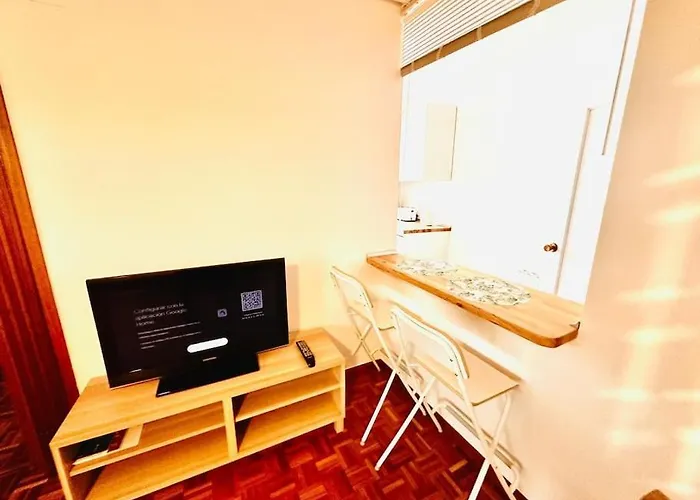 Acogedor Con Wi-fi Y Vistas Apartamento