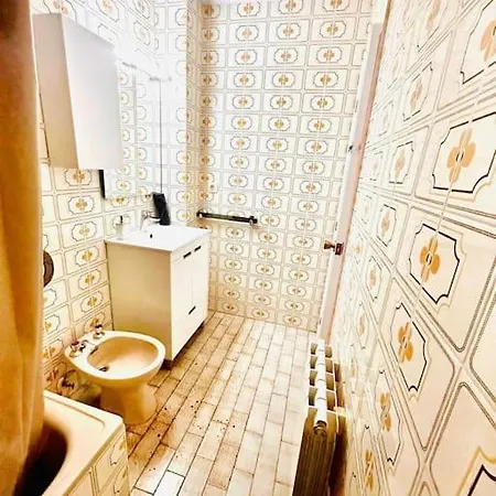 Acogedor Con Wi-fi Y Vistas *