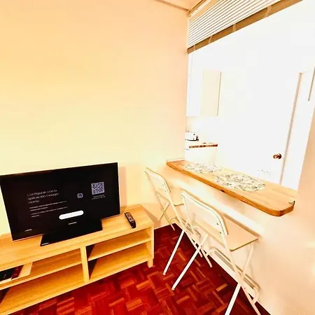 Acogedor Con Wi-fi Y Vistas 아파트
